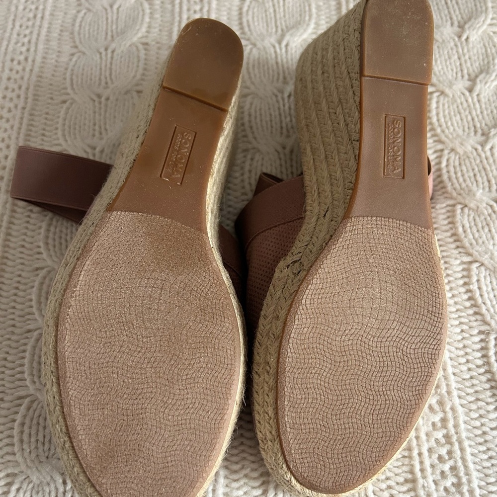 Sonoma Women's Blush Espadrille Peep-Toe Shoes - Picture 5 of 6